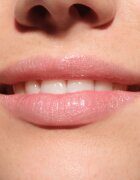 Catrice Diamond Glaze гланц за устни холографичен ефект цвят 010 Bubbles 'N' Troubles 3 мл.
