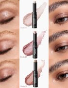 Catrice Drunk'n Diamonds Jelly Topper кремави сенки са очи с молив цвят 030 Sunset Spark 2.5 гр.