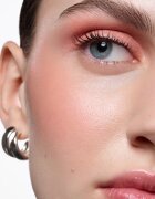 Catrice Eye Blusher течни очни сенки с блясък цвят 010 Flirt Alert 7 мл.
