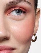 Catrice Eye Blusher течни очни сенки с блясък цвят 030 Berry Haze 7 мл.