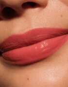 Catrice Glass Like Dewy Lip Tint силно пигментиран блясък за устни с хидратиращ ефект цвят 010 It's Complicated - Not 3 мл.