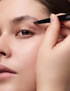 Catrice Magic Perfectors пинсета със скосен връх 1 бр.