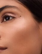 Catrice More Than Glow Liquid Highlighter течен хайлайтър цвят 020 Dewy Rose 10.5 мл.