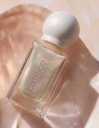 Catrice PEARLFECTION озаряващ лак за нокти цвят 02 Luminous Pearl мл.