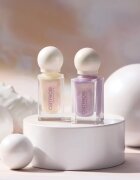 Catrice PEARLFECTION озаряващ лак за нокти цвят 02 Luminous Pearl мл.