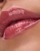 Catrice Peptide Bliss Glossy Lip Balm блестящ балсам за устни с пептиди цвят 030 Dew Not Disturb 10 мл.