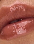 Catrice Peptide Bliss Glossy Lip Balm блестящ балсам за устни с пептиди цвят 040 Toffee Touched 10 мл.