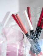Catrice Plumping Lip Liner матиран молив за устни с острилка цвят 069 - Mainhattan 0.35 гр.
