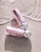 Catrice Seashell Stories блясък за устни с блестящи частици цвят C01 Shell We Kiss? 3 мл.