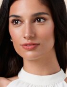 Catrice Soft Glam Filter озаряващ тониращ флуид цвят 030 - Medium 30 мл.