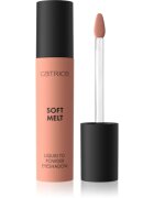 Catrice Soft Melt Liquid To Powder течни очни сенки с матиращ ефект цвят 020 Peach Fuzz 3.4 мл.