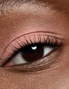 Catrice Soft Melt Liquid To Powder течни очни сенки с матиращ ефект цвят 020 Peach Fuzz 3.4 мл.