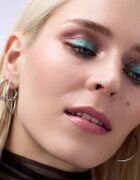 Catrice Space Glam мини сенки за очи цвят 050 Cosmic Coral 1 гр.