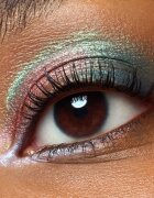 Catrice Space Glam мини сенки за очи цвят 050 Cosmic Coral 1 гр.