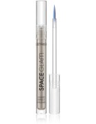 Catrice Space Glam течни очни линии с блясък цвят 010 Moonstone Metallic 1.4 мл.