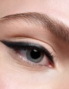 Catrice Velvet Glide водоустойчив молив за очи с матиращ ефект цвят 010 Black Stone 1.4 гр.