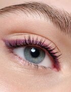 Catrice Velvet Glide водоустойчив молив за очи с матиращ ефект цвят 040 Plum Line 1.4 гр.