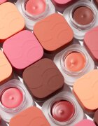 Catrice Velvet Pudding Blurring Blush матов кремообразен руж цвят 040 Maple Mousse 5 гр.