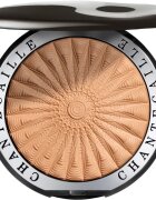 Chantecaille Perfect Blur Finishing Powder фиксираща пудра с изглаждащ ефект Medium/Deep 8 гр.