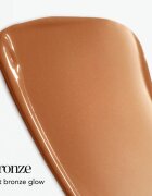 Chantecaille Sheer Glow Face Tint тониращ гел за освежаване и изглаждане на кожата Bronze 30 гр.