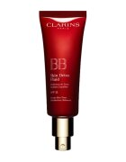 Clarins BB Skin Detox Fluid хидратиращ BB крем SPF 25 цвят 02 - Medium 45 мл.