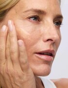 Clarins Extra-Firming Energy дневен крем против бръчки със стягащ ефект 50 мл.
