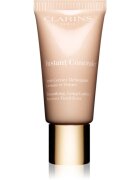 Clarins Instant Concealer озаряващ коректор против тъмни кръгове под очите цвят 02.5 15 мл.