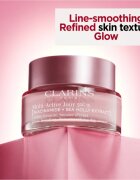 Clarins Multi-Active Day Cream SPF 15 изглаждащ и озаряващ крем SPF 15 50 мл.