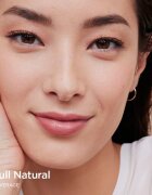 Clarins Skin Illusion Hydrating Foundation високо покривен фон дьо тен цвят 111N 30 мл.