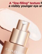 Clarins Total Eye Smooth стягащ крем за околоочната област 15 мл.