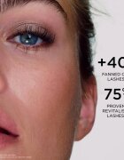Clarins Wonder Perfect Mascara 5D спирала за обем и удължаване на мигли цвят 01 black 8 мл.