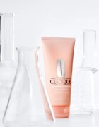 Clinique Moisture Surge™ Body Hydrator дълбоко хидратиращ крем в дълбочина за всички видове кожа 200 мл.