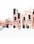 Clinique Moisture Surge™ Sheertint Hydrator SPF 25 тониращ хидратиращ крем SPF 25 цвят Universal Very Light 40 мл.