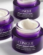 Clinique Smart Clinical™ Repair Wrinkle Correcting Eye Cream попълващ крем за околоочната зона за корекция на бръчките 15 мл.