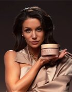 COCOSOLIS NOUGAT кадифено масло за тяло за освежаване и хидратация с блясък 250 мл.