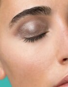 Collistar Impeccabile Compact Eyeshadow интензивни сенки за очи 515 Argento Shimmer 3 гр.