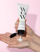 Color WOW One-Minute Transformation изглаждащ крем за непокорна коса 120 мл.