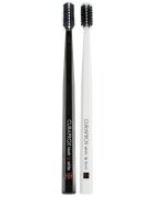 Curaprox 540 Black is White четки за зъби ултра софт Black & White 2 бр.