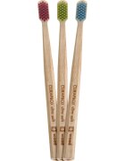 Curaprox CS Wood четка за зъби от дърво 1 бр.