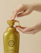 DAENG GI MEO RI Yula Gold Shampoo интензивен подхранващ шампоан за подсилване и блясък на косата 500 мл.