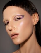 Danessa Myricks Beauty Twin Flames течни очни сенки с брокат цвят Star Ruby 2.5 мл.