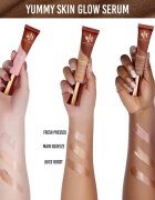 Danessa Myricks Beauty Yummy Skin Glow Serum озаряваща основа под фон дьо тен цвят Juice Boost 32.5 мл.