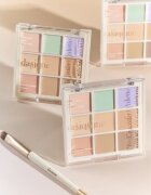 Dasique Pro Concealer Palette палитра коректори за кожа с несъвършенства цвят 01 Cover 8 гр.