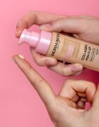 Dermacol Collagen хидратиращ фон дьо тен с изглаждащ ефект цвят 4.0 Tan 20 мл.