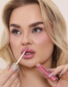Dermacol Diamond Edition Peptide Lip Glaze гланц-грижа за устни с пептиди цвят 02 Very Vera 2.5 мл.