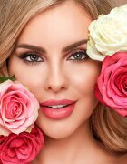 Dermacol Imperial Rose масло от нар с аромат на рози цвят 01 7.5 мл.