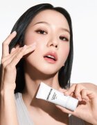 Dior Hydrating Invisible UV Fluid защитен флуид SPF 50+ 30 мл.