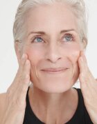 Dr. Hauschka Regeneration Intensive нощен серум против бръчки 30 мл.