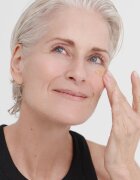 Dr. Hauschka Regeneration Intensive очен серум с регенериращ ефект 15 мл.
