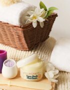 Elizavecca Milky Piggy Super Elastic Bust Cream стягащ крем за бюст с колаген 100 гр.